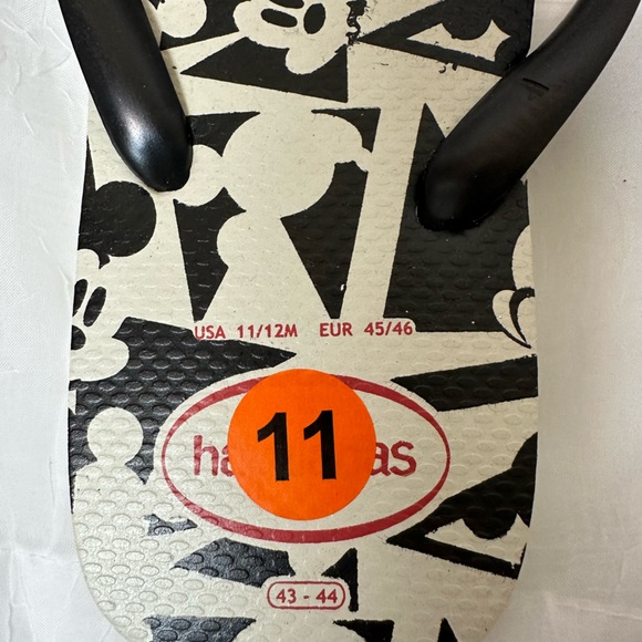Havaianas Men’s Disney NWT Mickey Sz 11 Sandals - Picture 4 of 6